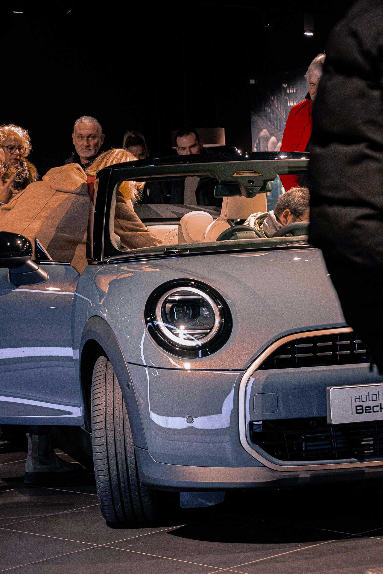 MINI-Cabrio-2024-Web-12