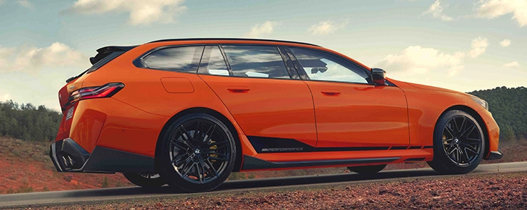 BMW M5 Touring (G99) mit M Performance Parts